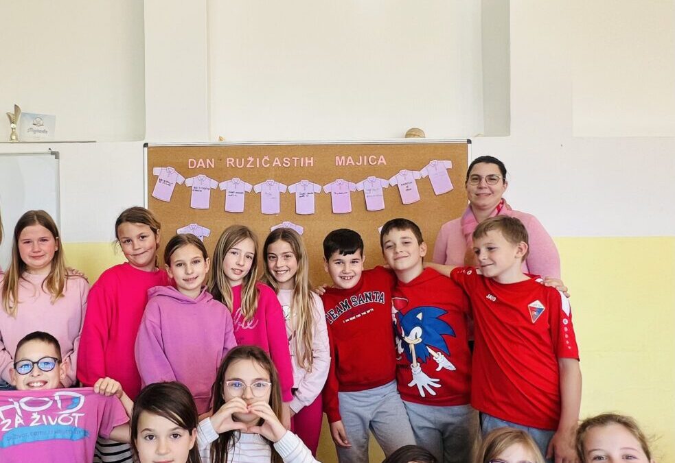 Dan ružičastih majica